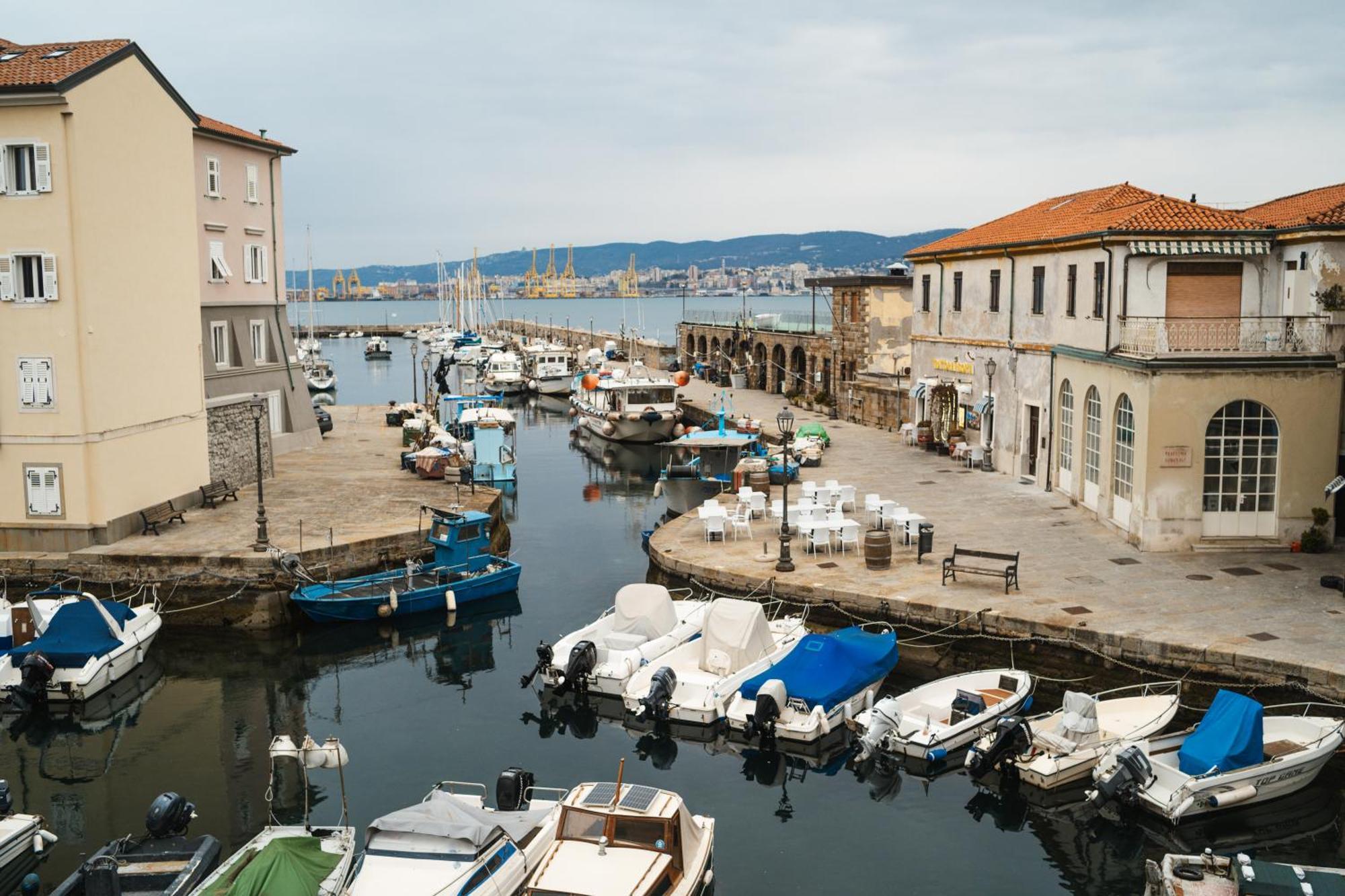 Hurban Apartments Múggia Kültér fotó